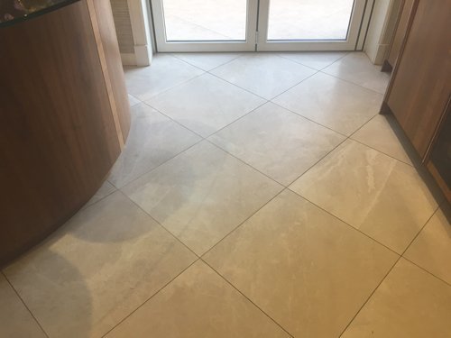 Honed Creme Marble Floor